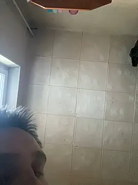 Snapshot of Bear_Beer130 chatting on 02-13-26, 06:02 Bear Beer130 online show from 02-13-26, 06:02