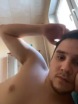 Snapshot of Bear_Beer130 chatting on 02-14-26, 11:32 Bear Beer130 online show from 02-14-26, 11:32