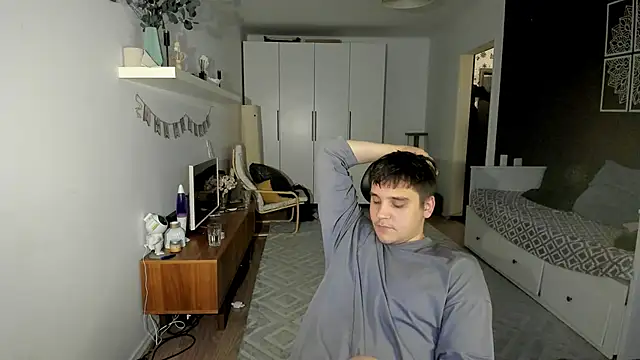 Bear Beer130 online show from 09-13-25, 03:34