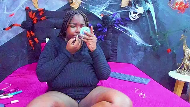 Maiam  Rossi online show from 11-13-25, 01:04