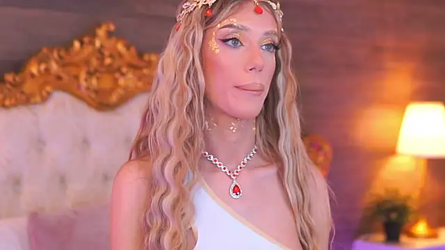 EllieRedd online show from 10-31-25, 11:29