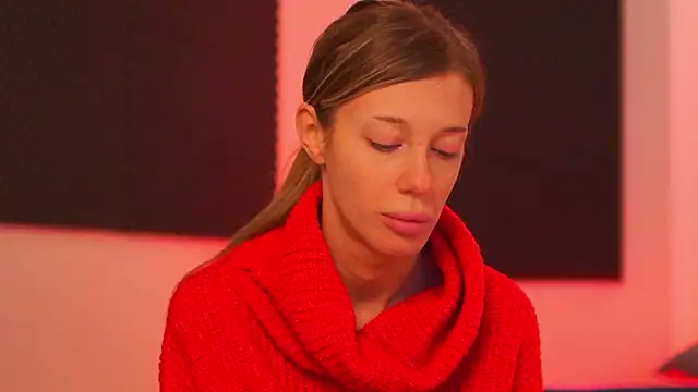 EllieRedd online show from 01-09-26, 04:08