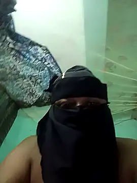 Snapshot of jenyfer709 chatting on 02-13-26, 10:32 jenyfer709 online show from 02-13-26, 10:32