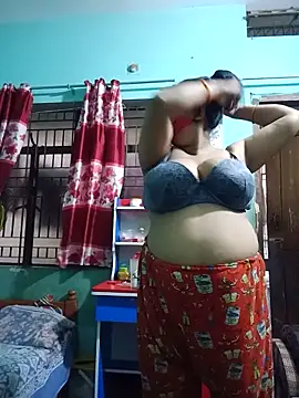 Snapshot of jenyfer709 chatting on 05-22-26, 11:36 jenyfer709 online show from 05-22-26, 11:36
