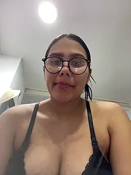 Snapshot of burbuja02 chatting on 03-07-26, 08:58 burbuja02 online show from 03-07-26, 08:58