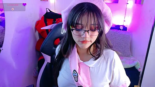 MiaVelvetDoll online show from 10-02-25, 02:09