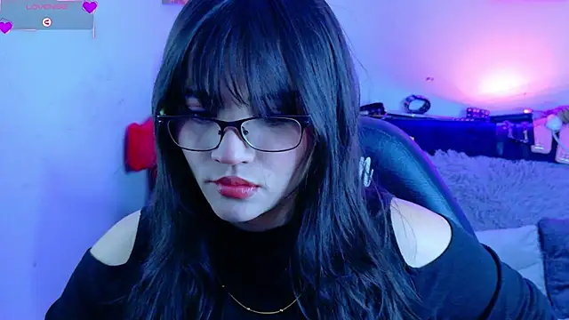 MiaVelvetDoll online show from 09-17-25, 02:19