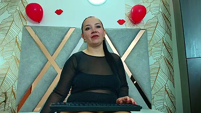 CharlotteSchmidtt online show from 02-11-26, 11:32