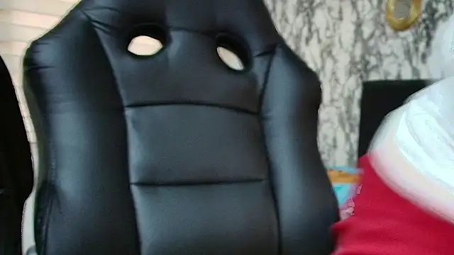 CharlotteSchmidtt online show from 09-11-25, 12:49