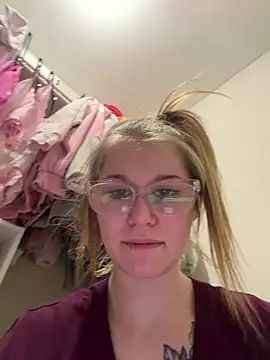 Riley ray69 online show from 03-04-26, 03:09