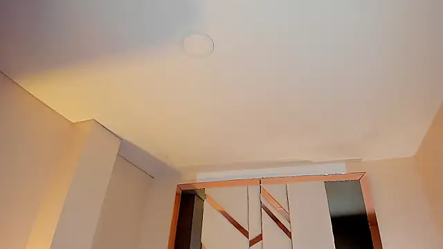 EmmaStonns online show from 12-01-25, 01:23