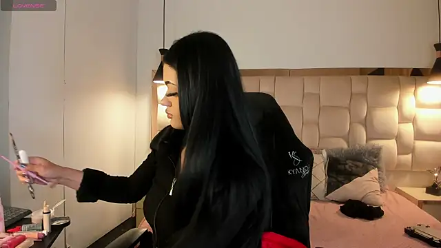 EmmaStonns online show from 04-08-26, 12:50