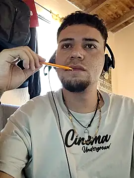 Snapshot of Juuaanp3 chatting on 09-10-25, 04:50 Juuaanp3 online show from 09-10-25, 04:50