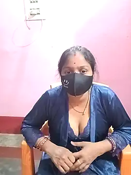 PriyaLove02 online show from 03-23-26, 05:02