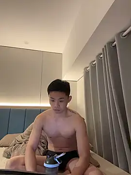 Snapshot of jensenyep chatting on 12-03-25, 03:00 jensenyep online show from 12-03-25, 03:00