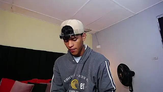 jhos padill online show from 09-19-25, 01:26