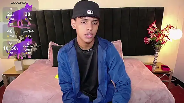 jhos padill online show from 10-17-25, 01:24