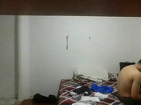 iam2002 online show from 03-10-26, 05:00