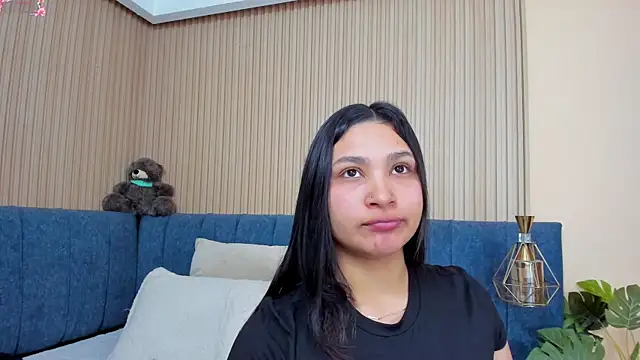 angel ponce online show from 11-21-25, 07:13