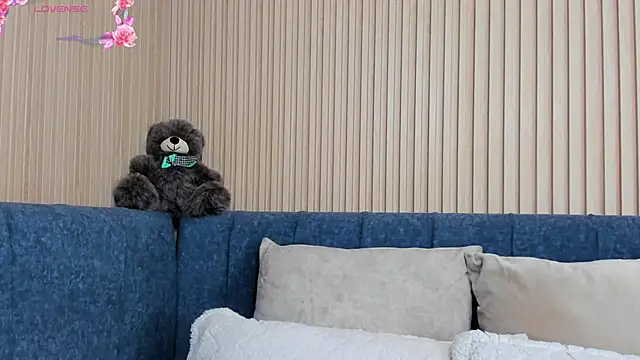 angel ponce online show from 10-09-25, 07:14