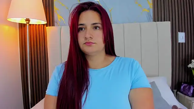 Victoria Guzman online show from 05-20-26, 03:31