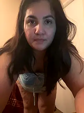 Snapshot of xstreyitaa chatting on 11-04-25, 05:22 xstreyitaa online show from 11-04-25, 05:22