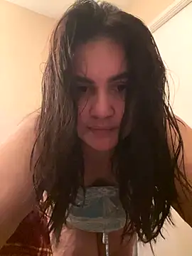 Snapshot of xstreyitaa chatting on 10-31-25, 05:04 xstreyitaa online show from 10-31-25, 05:04