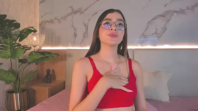 Snapshot of Celeste-Evanns chatting on 12-03-25, 06:29 Celeste-Evanns online show from 12-03-25, 06:29