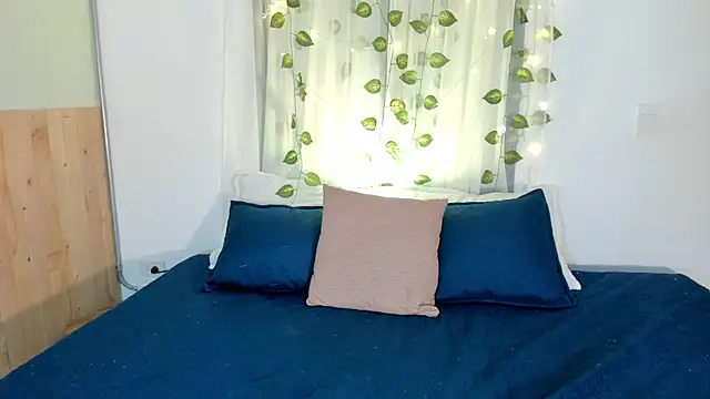 CloehSmiith online show from 12-21-25, 11:12