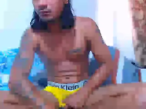 Snapshot of davidcutterr chatting on 07-12-26, 06:31 davidcutterr online show from 07-12-26, 06:31