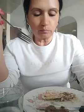 Ternura Prohibida online show from 04-14-26, 07:19