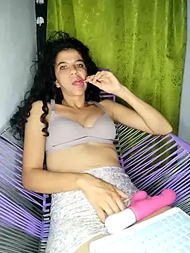 lucerocutte online show from 11-12-25, 06:50