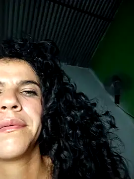 lucerocutte online show from 09-18-25, 05:32