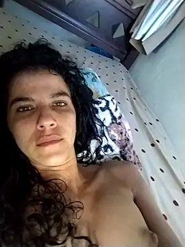 lucerocutte online show from 11-22-25, 06:07