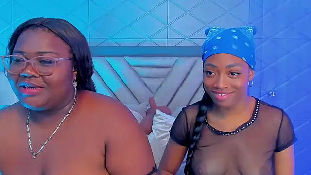 ElisabettaMonroy online show from 11-25-25, 09:59