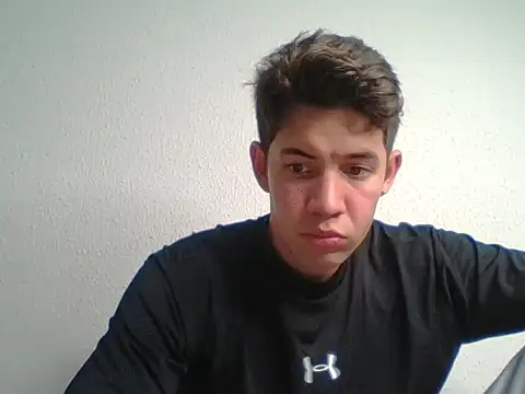 Maxtaylor18 online show from 10-08-25, 02:24