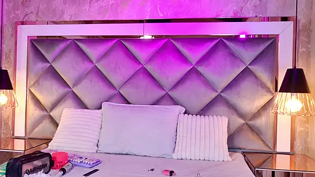 gemma sm online show from 11-25-25, 03:18