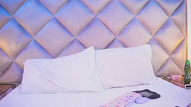 gemma sm online show from 04-15-26, 03:12