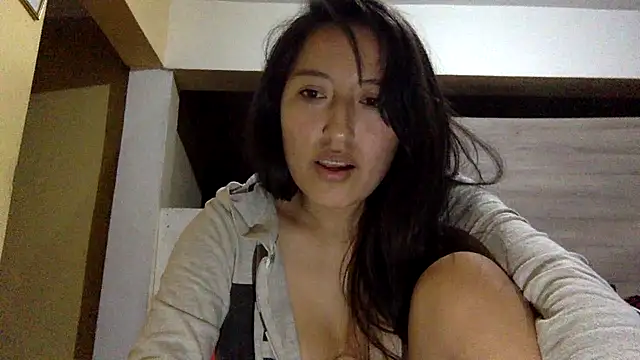 AlbyberCH online show from 10-24-25, 04:44