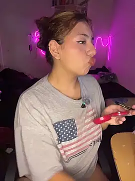 SoftLady S33 online show from 05-06-26, 11:31
