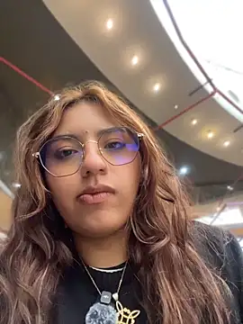 SoftLady S33 online show from 05-12-26, 02:34