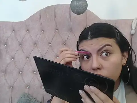 Jessica Carter 01 online show from 10-28-25, 05:12