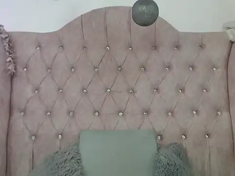 Snapshot of Jessica_Carter_01 chatting on 05-19-26, 08:27 Jessica Carter 01 online show from 05-19-26, 08:27