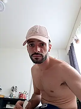 young swisscouple online show from 09-12-25, 01:55