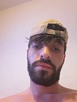 young swisscouple online show from 04-05-26, 04:13