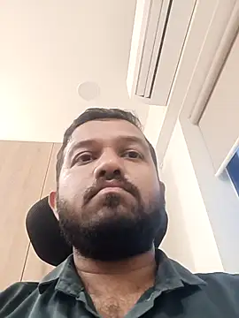 VJ17 online show from 04-06-26, 10:27