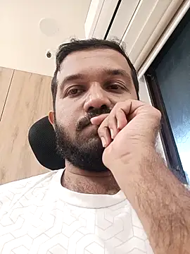 VJ17 online show from 03-07-26, 12:32