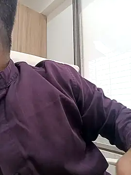 Snapshot of VJ17 chatting on 09-09-25, 05:50 VJ17 online show from 09-09-25, 05:50