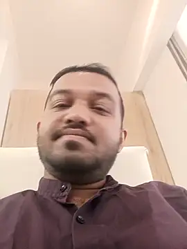 VJ17 online show from 12-17-25, 04:39