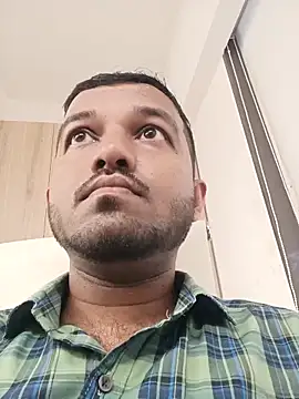 VJ17 online show from 10-30-25, 04:33